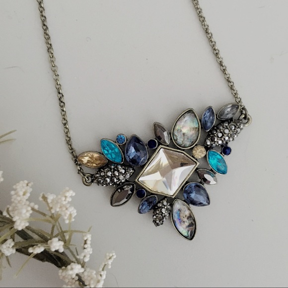 🌾 3/$15 Colourful Statement Necklace - Picture 2 of 2